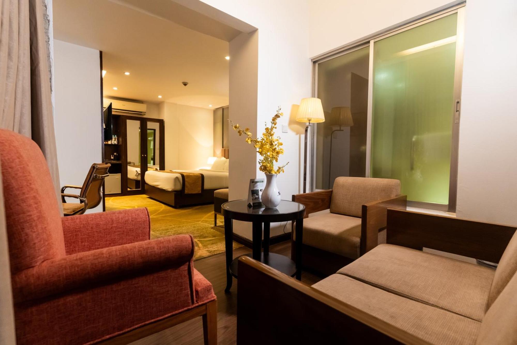 Hotel Bengal Canary Park Dhaka Esterno foto